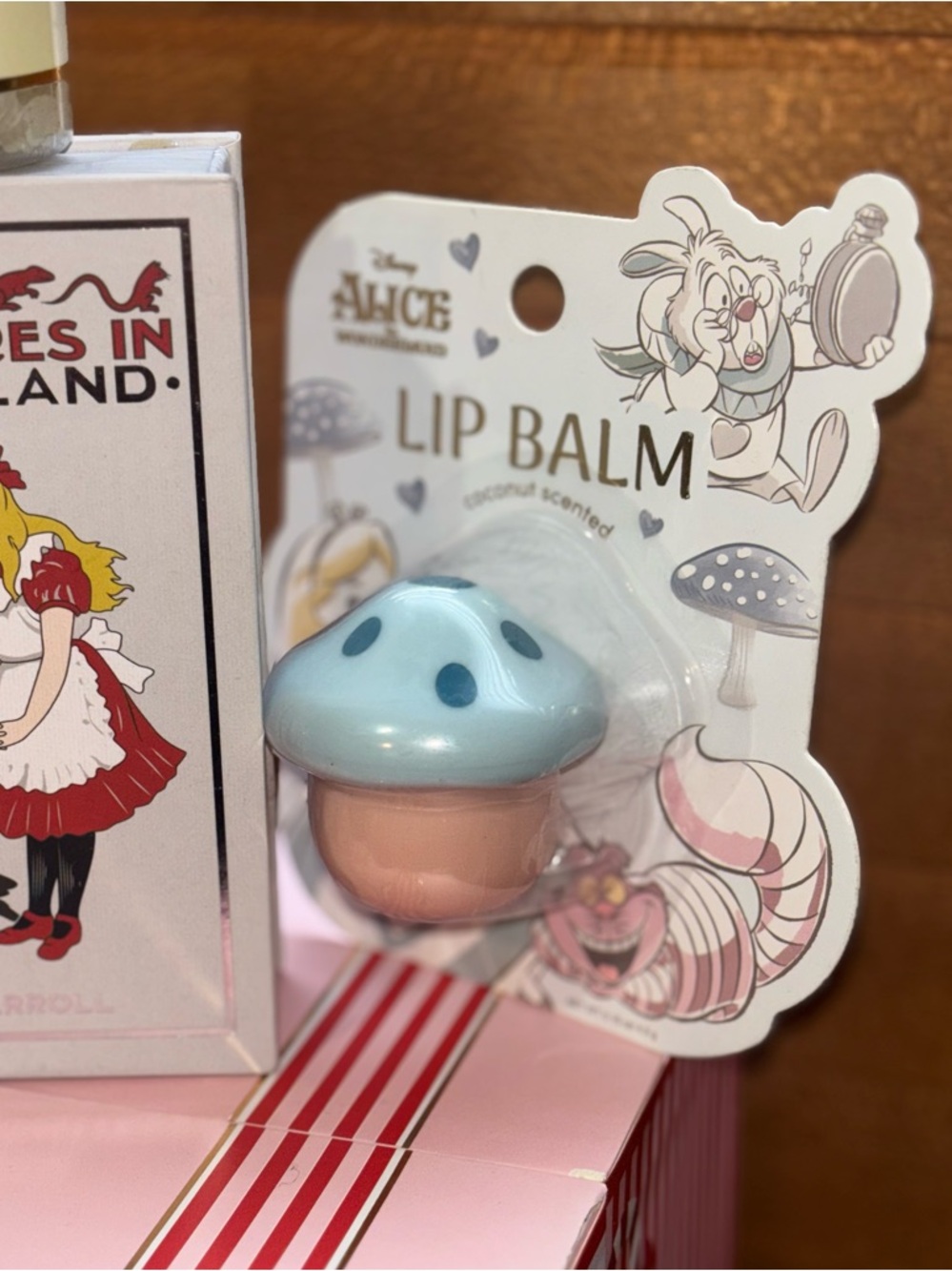 Storybook Cosmetics Alice in Wonderland Pallette Bundle - Picture 9 of 10